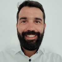 Estêvão Caires