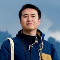 Hongwei Tang