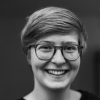 Angela Strauß