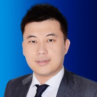 张龙飞