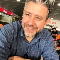 Miguel A Santamaria