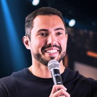 Hugo SantosHugo Santos is an Influencer
