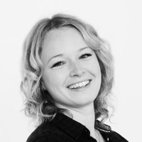 Elzbieta Pach, Phd