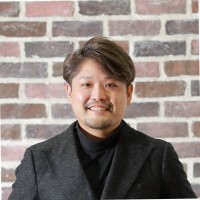 Toshitaka U.