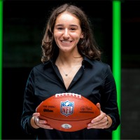 Sydney Topper