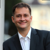 Dr. Michael Wuest