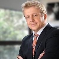 Tomasz Linke,EMBA