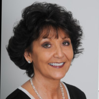 Linda Allard
