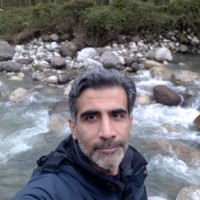 Hossein Ahmadi