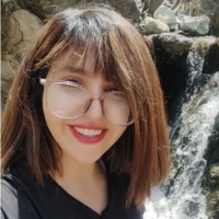 Parya Zamani