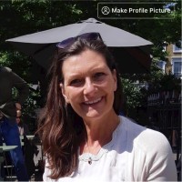 Lesley Farley