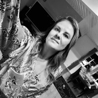 Melissa Bender Dellaméa Kaste