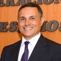 Carlos R. Medina Figuera