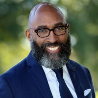 Henry Thomas