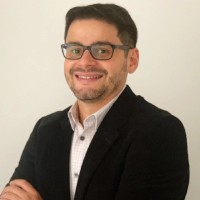 André Menezes