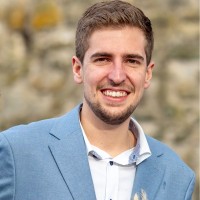Deniz Michael Thoma