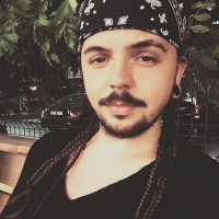 Dávid Takač