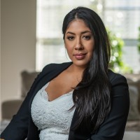 Mena V.