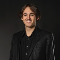 Leon Hübner