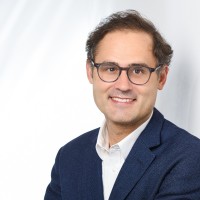 Dr. Habil. Philipp Korom
