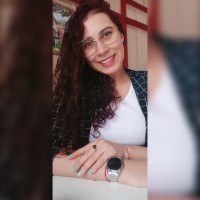Mônica G.