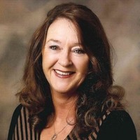 Lynn Weatherly