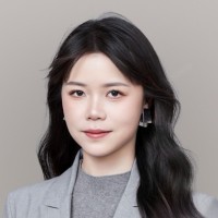 Chloe (Keyi) Zhang