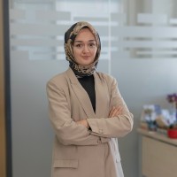 Betül Akhan