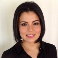Denisse Lee, Mba