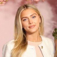 Chloe Marks