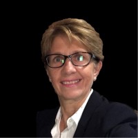 Nancy Arnold