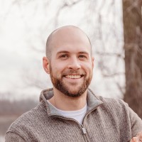 Stephen Kamp, Pe