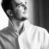 Владислав Андрианов