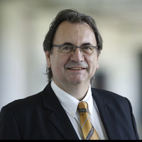 Dr. Manfred Mauntz