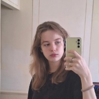 Klaudia L