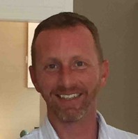 Robert Holmes