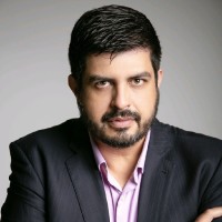 Carlos Felipe Flores