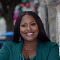 Shantel Bell, Mba