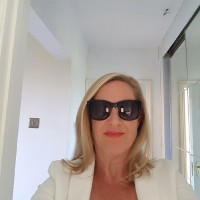 Laura Kenna