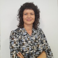 VERóNICA ESCUDER YUBERO