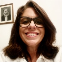 LUCIA Castilho Monteiro