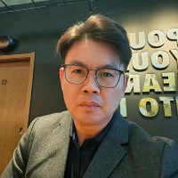 Kenny Lau (刘智耀）