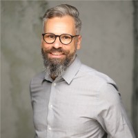 Sven Knorr