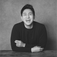 Youngjin Lee