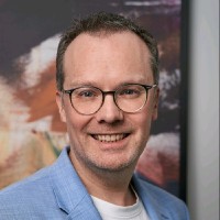 Matthias Emperhoff (he/him)