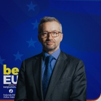 Marc Van den Broeck