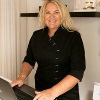 Suzanne Banis