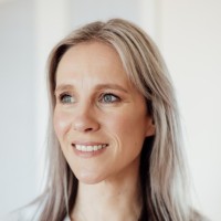 Lynne Riddell