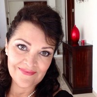 Sra. Sofía Torres