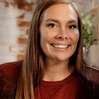 Kat Kuhnert